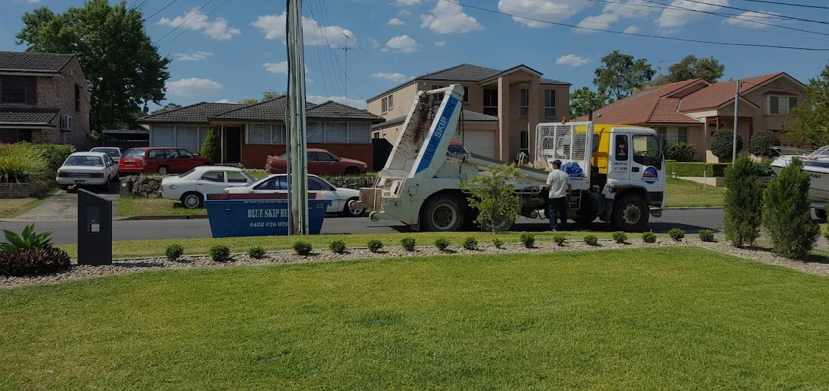 Blue Skip Bin - Skip Bin Hire, Rubbish Removal