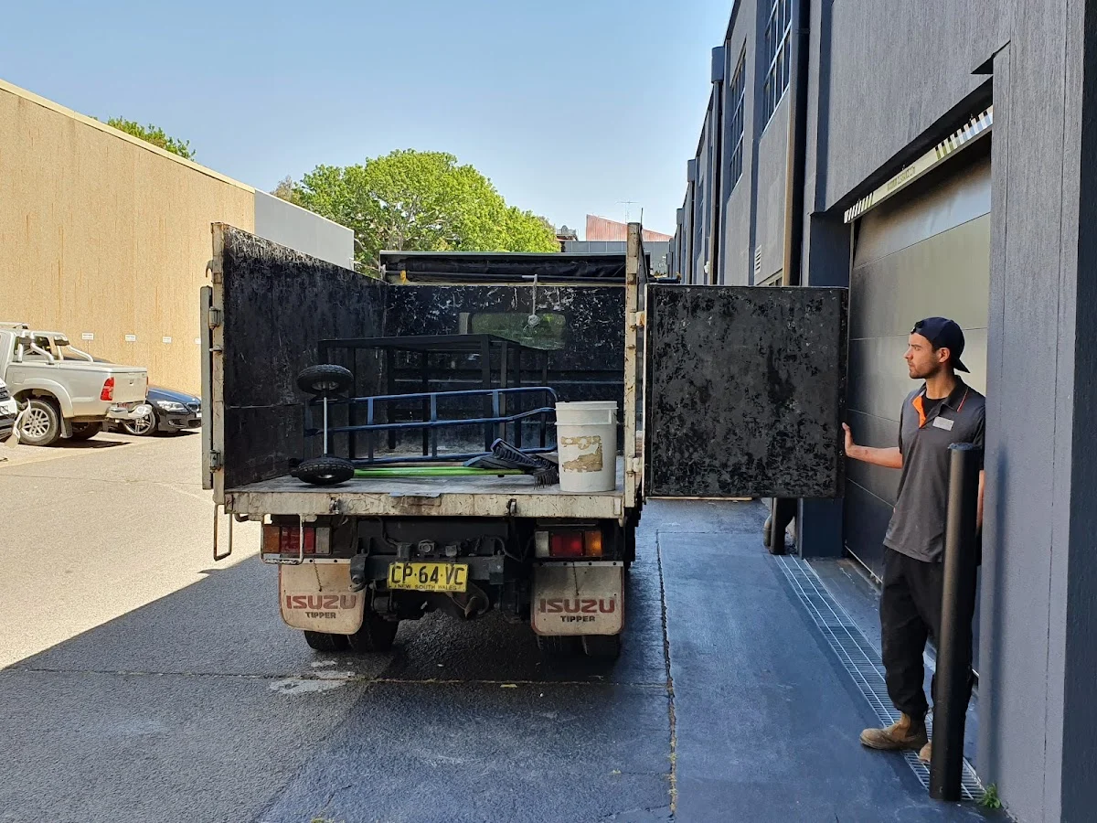 Cleanup Rubbish Removal - 3