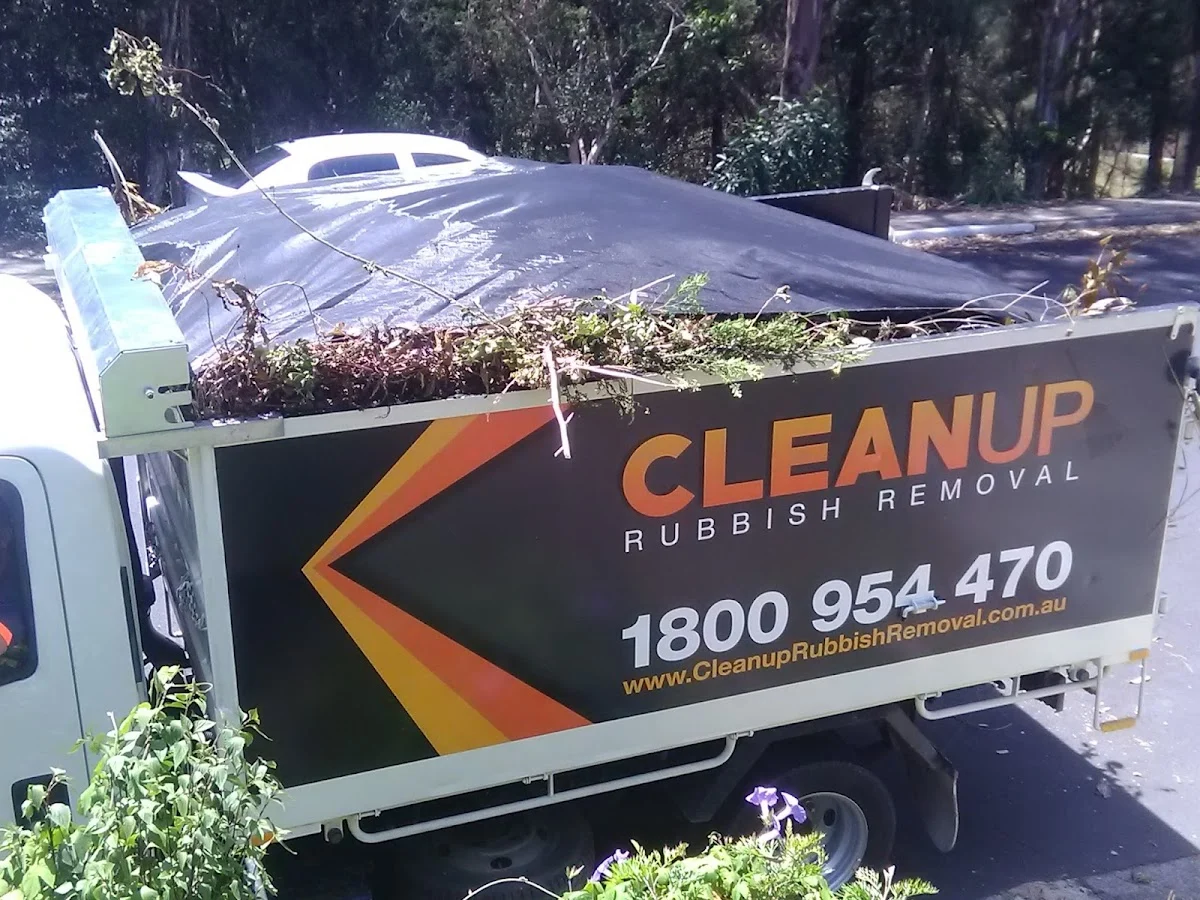 Cleanup Rubbish Removal