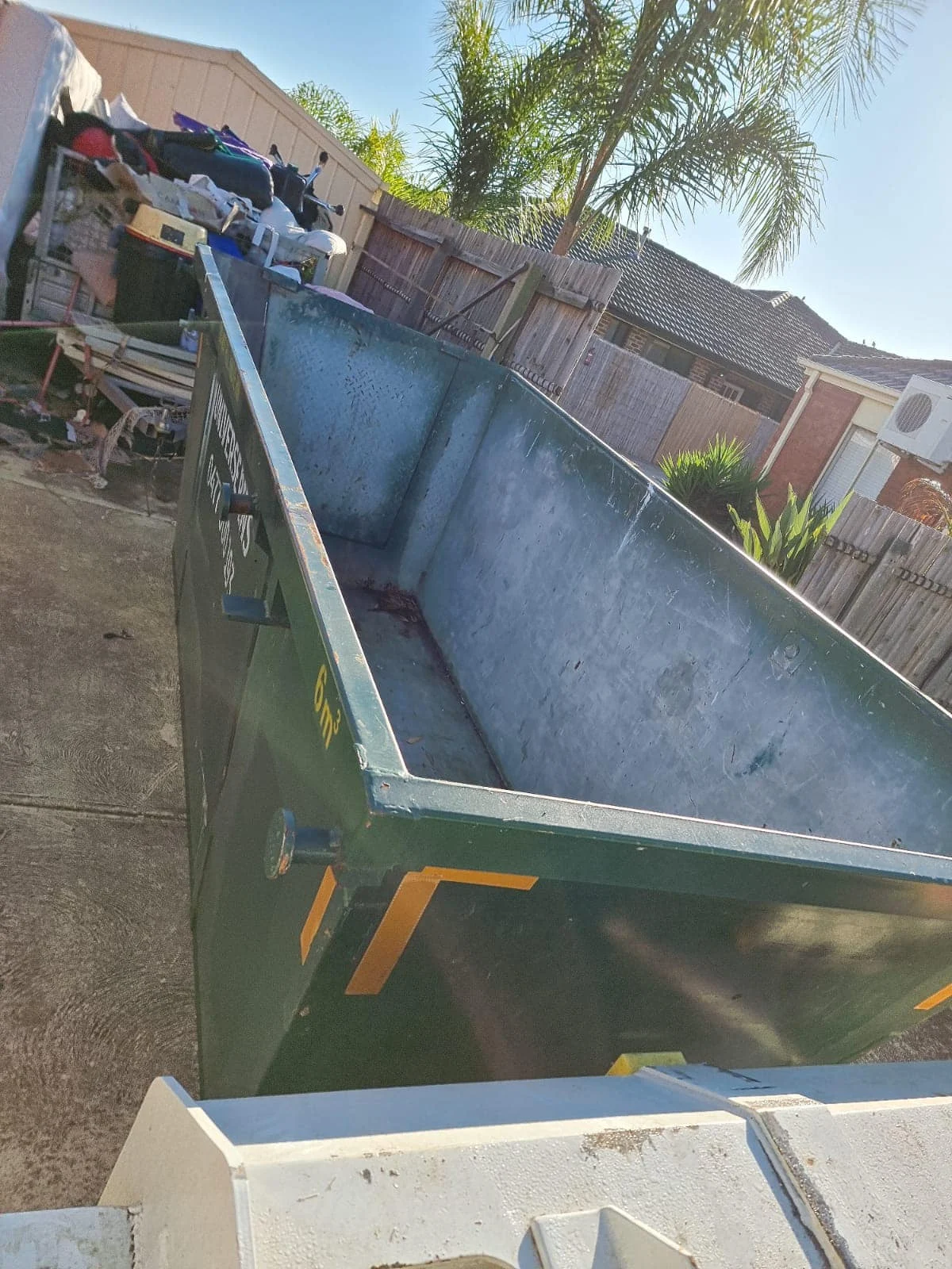 Melbourne Skip Bin Hire - Universe Bin - 3