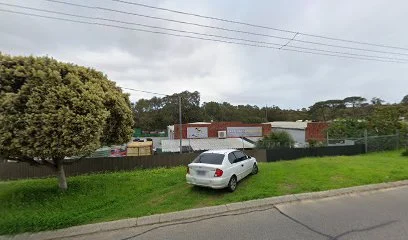 Pelican Skip Bins