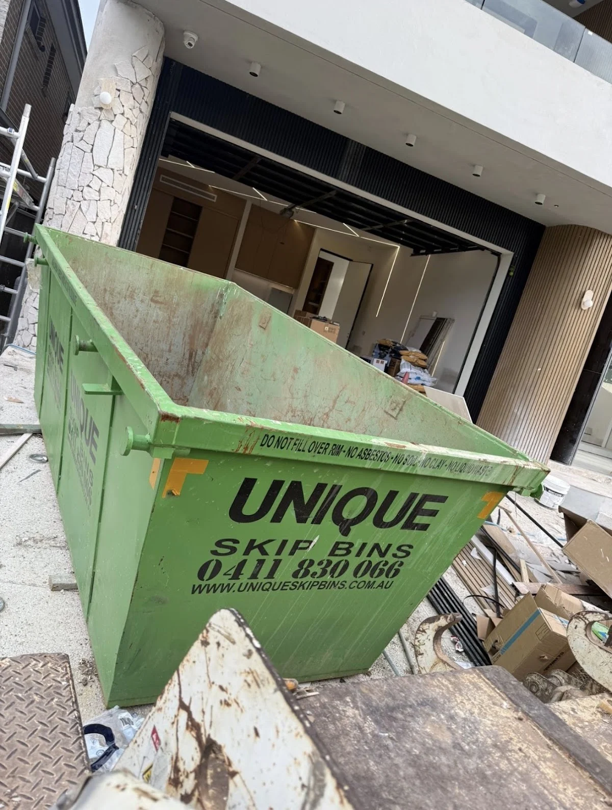 Unique Skip Bins